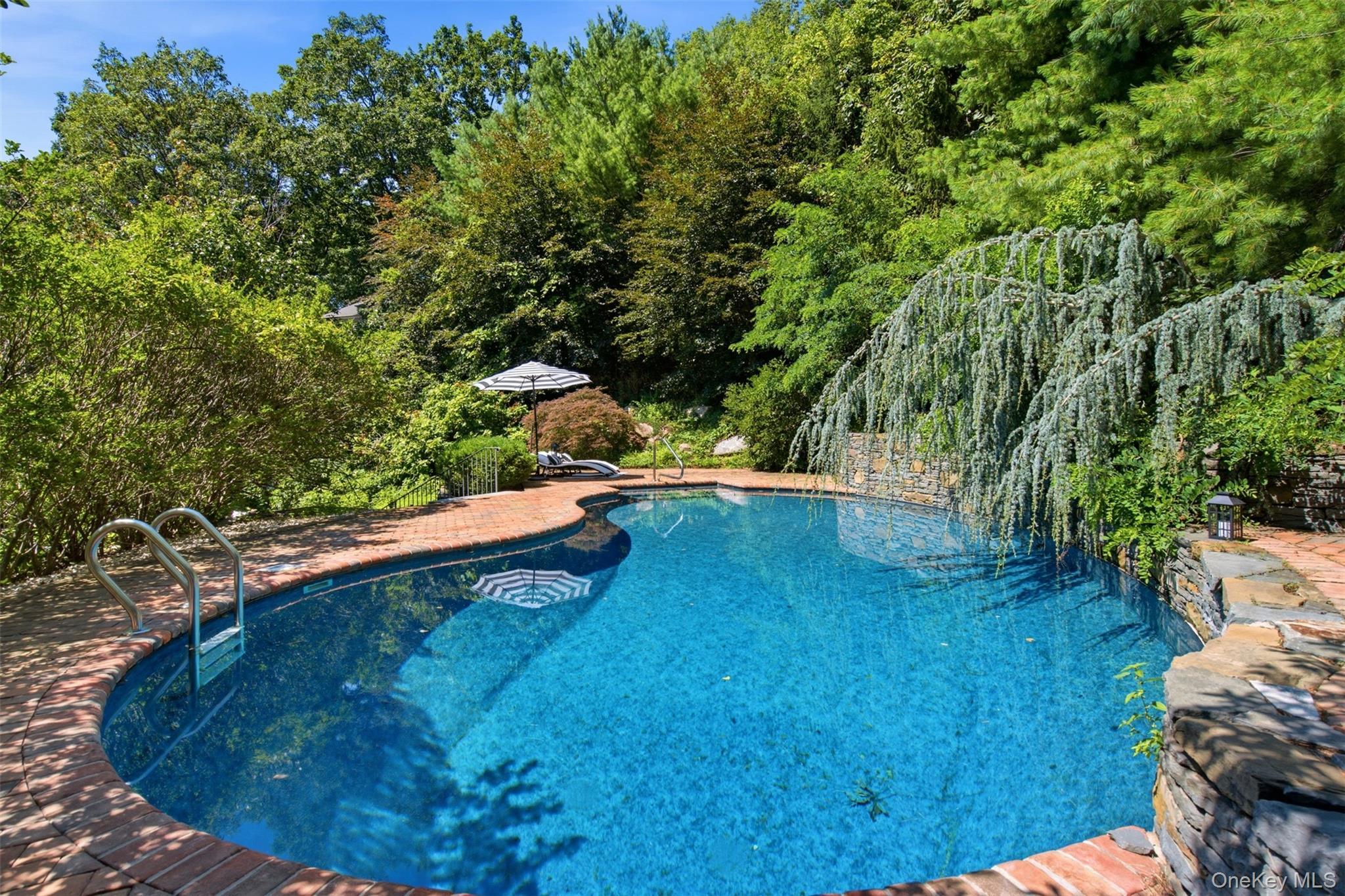Single Family Jefferson Landing Circle Suffolk County, NY 11777, MLS-1037311-34