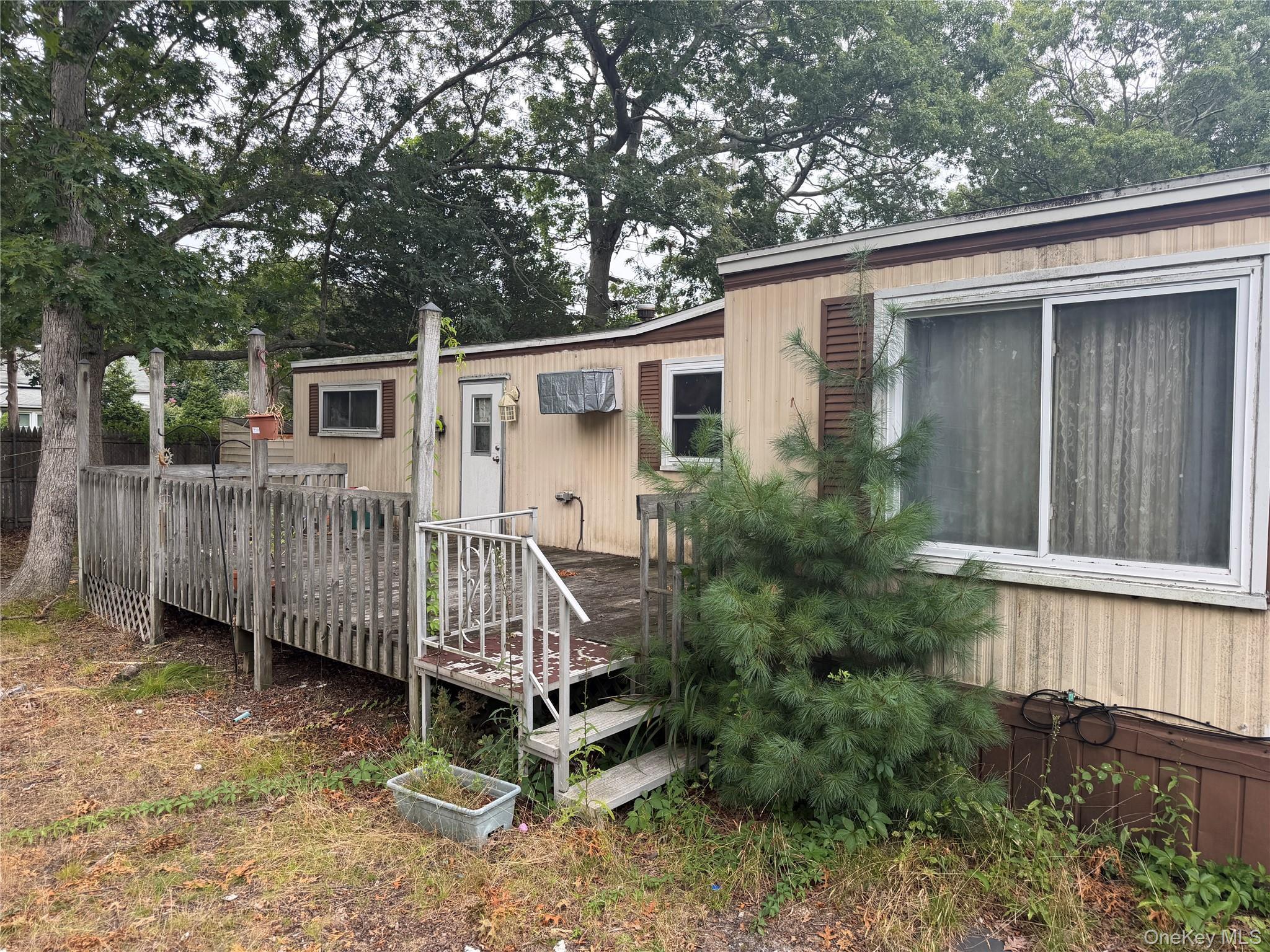 Single Family Periwinkle Drive Suffolk County, NY 11716, MLS-1037332-3