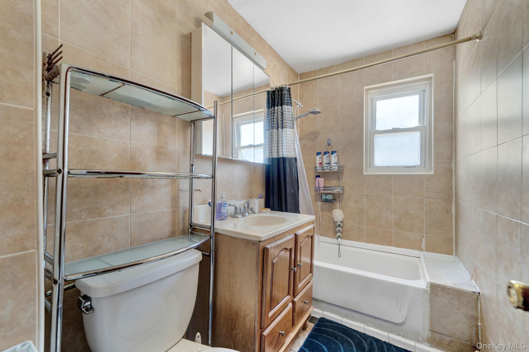 Single Family E 36th Street  Brooklyn, NY 11234, MLS-1037335-17