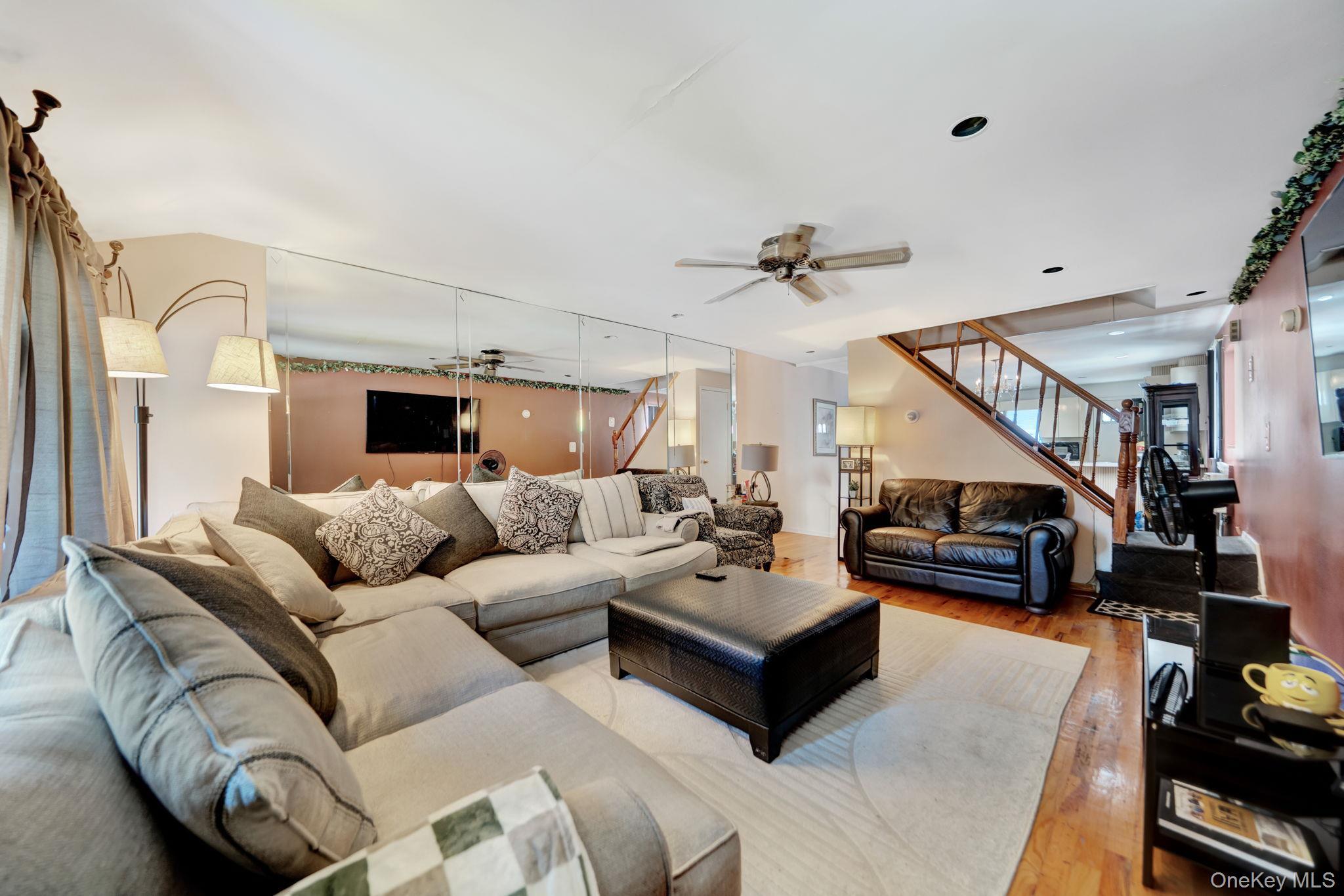 Single Family E 36th Street  Brooklyn, NY 11234, MLS-1037335-4