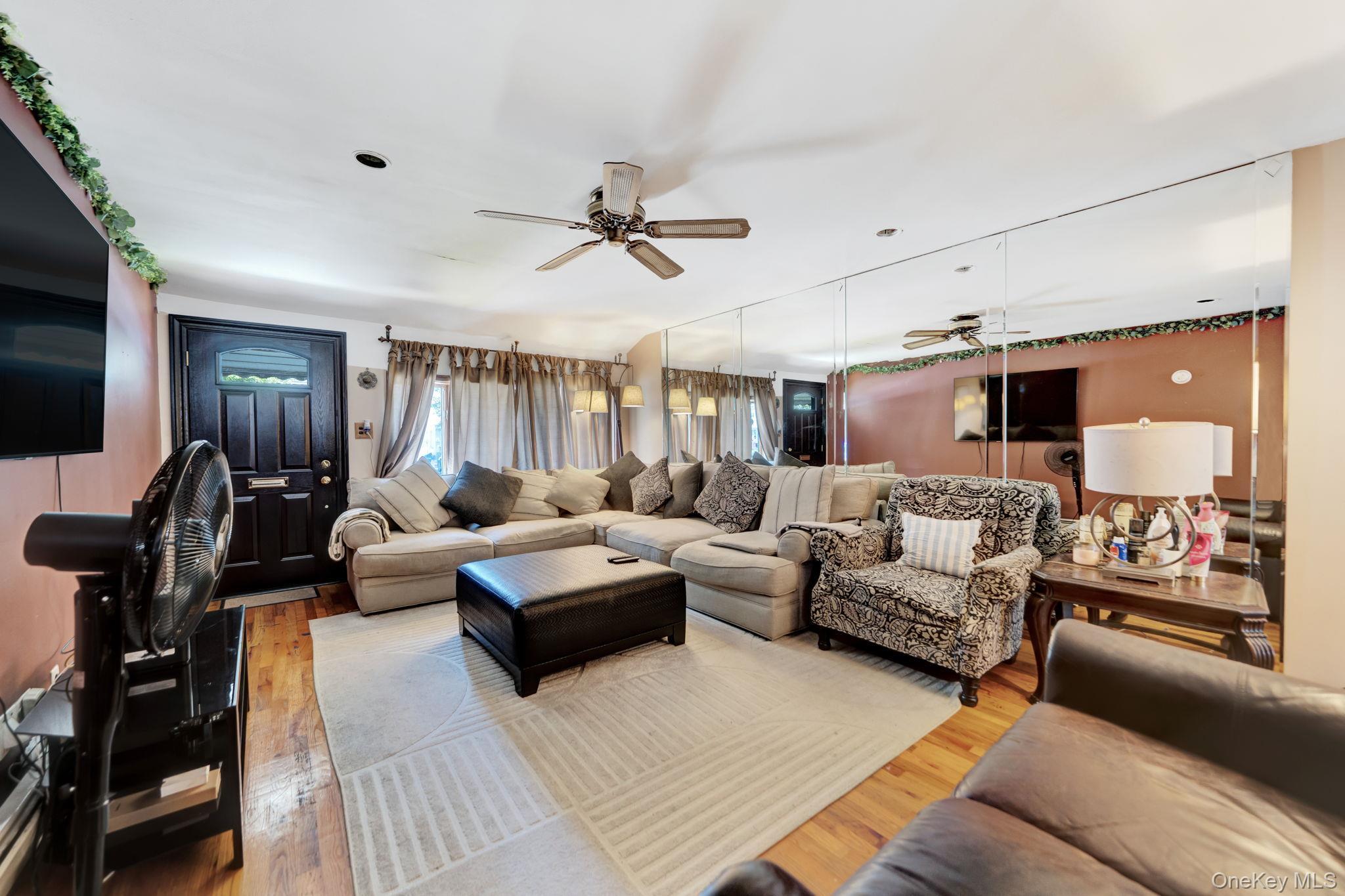 Single Family E 36th Street  Brooklyn, NY 11234, MLS-1037335-5