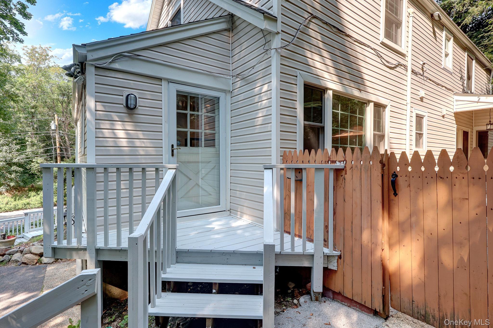 Single Family Stony Brook Road  Suffolk County, NY 11790, MLS-1037339-27