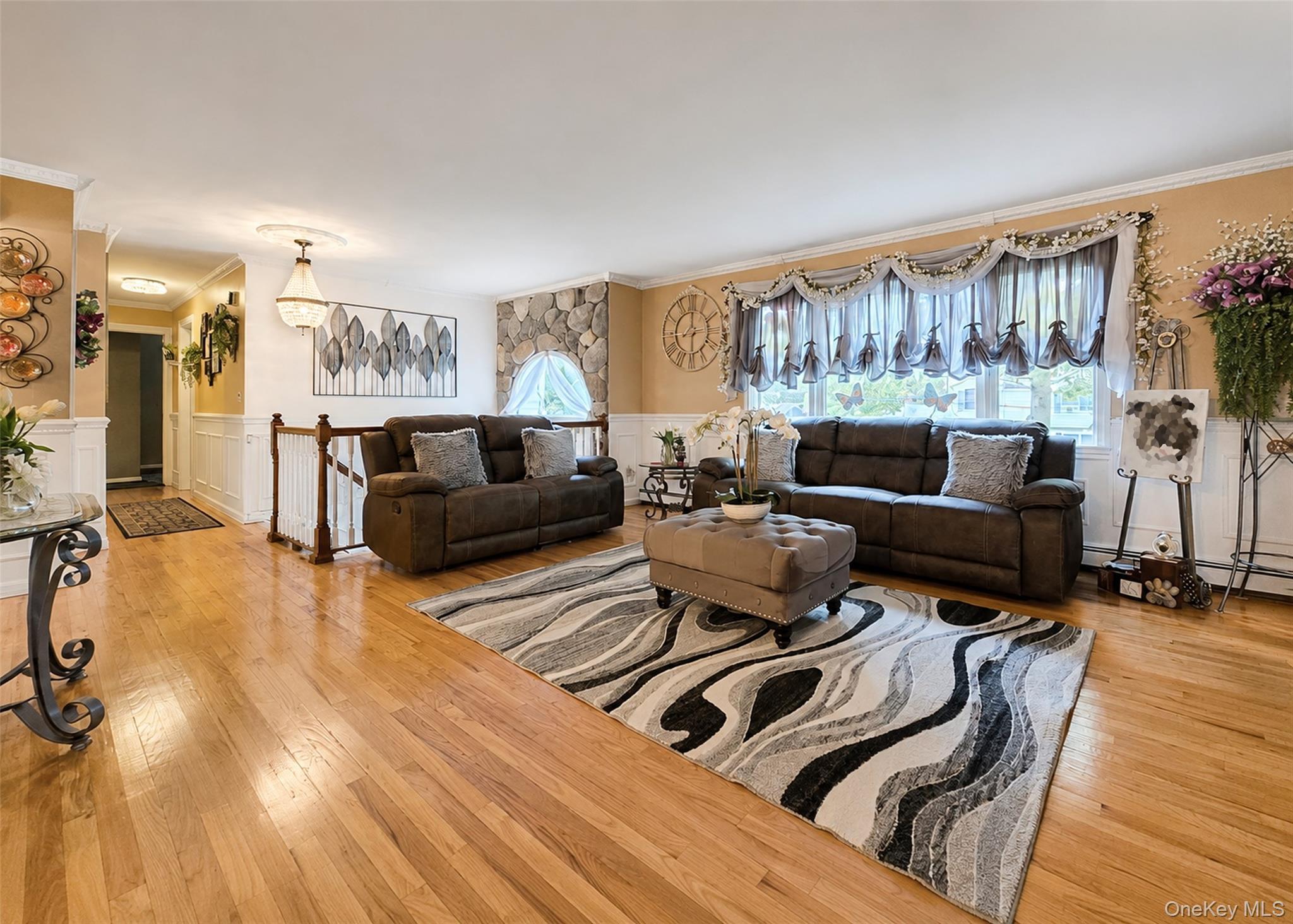 Single Family Avenue B Suffolk County, NY 11741, MLS-1037343-18