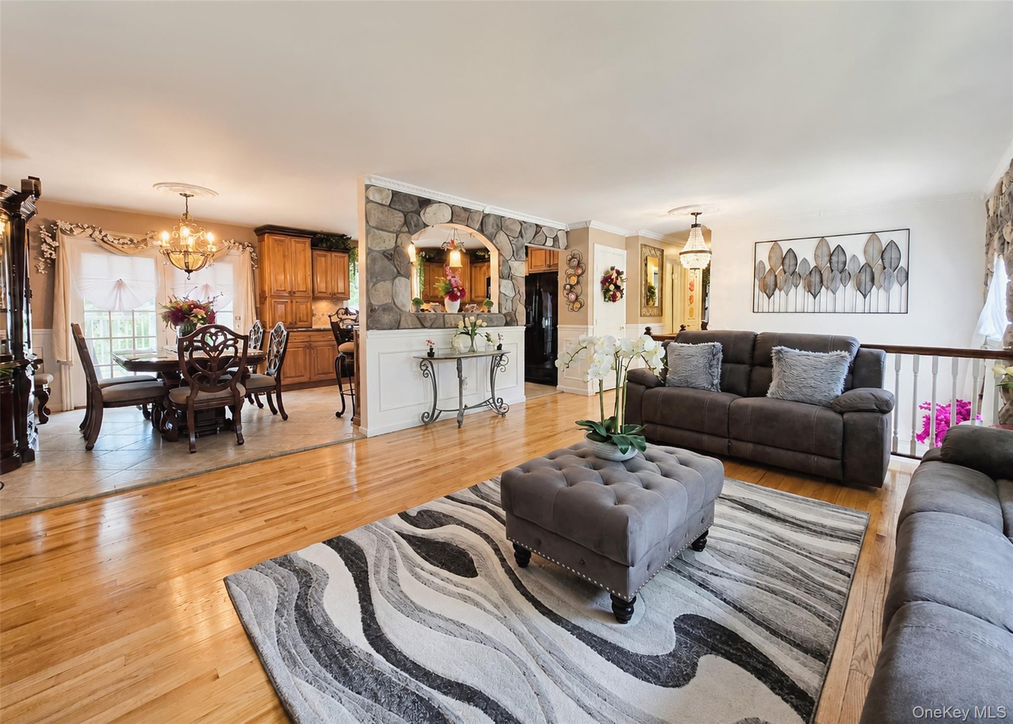 Single Family Avenue B Suffolk County, NY 11741, MLS-1037343-19