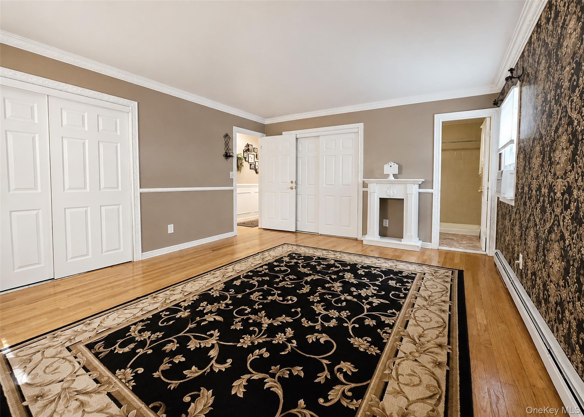 Single Family Avenue B Suffolk County, NY 11741, MLS-1037343-22