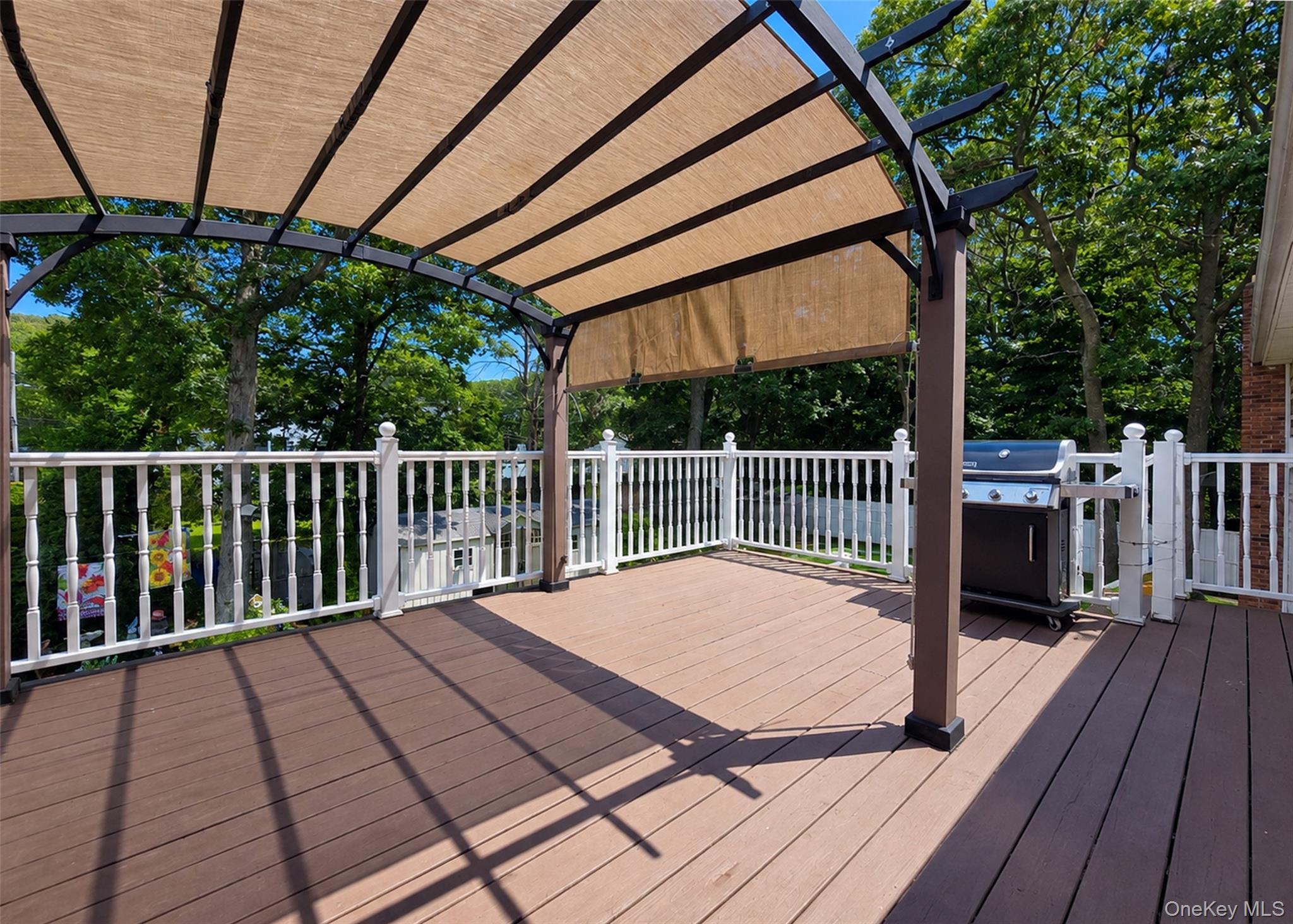 Single Family Avenue B Suffolk County, NY 11741, MLS-1037343-23
