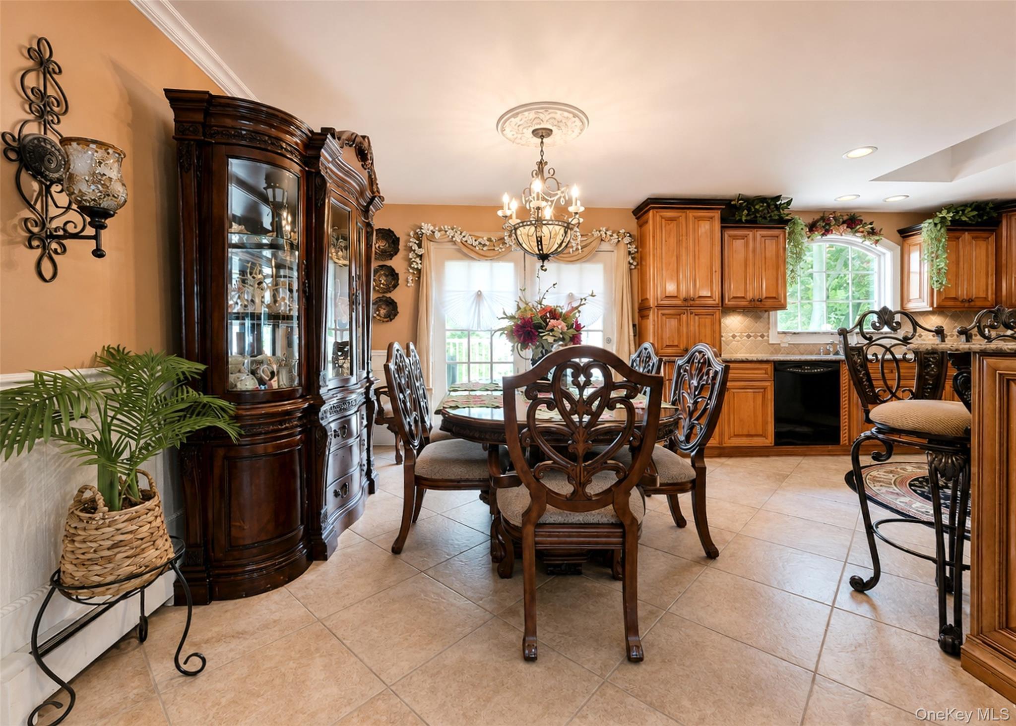 Single Family Avenue B Suffolk County, NY 11741, MLS-1037343-7
