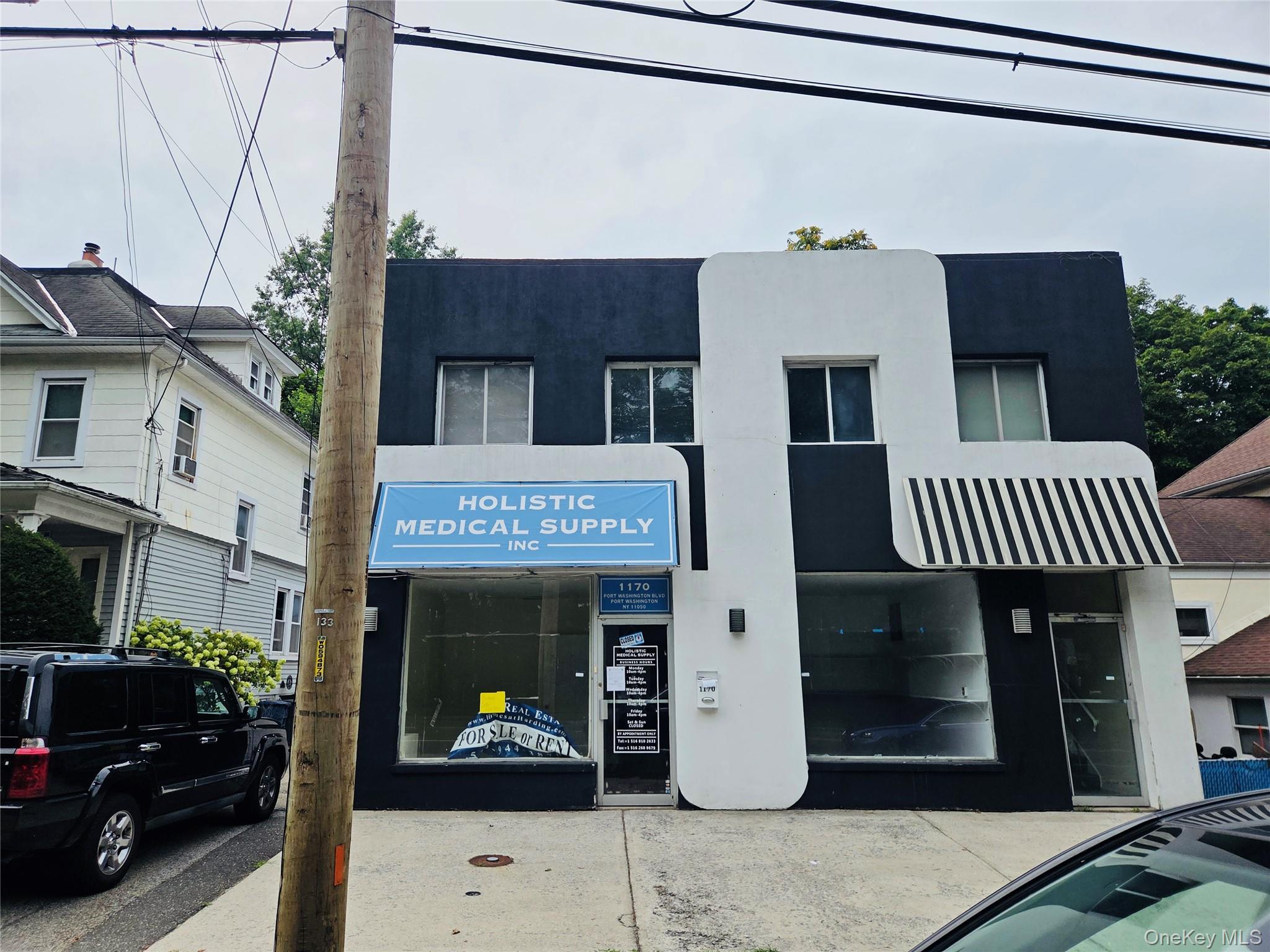 Single Family Port Washington Boulevard Nassau County, NY 11050, MLS-1037358-3