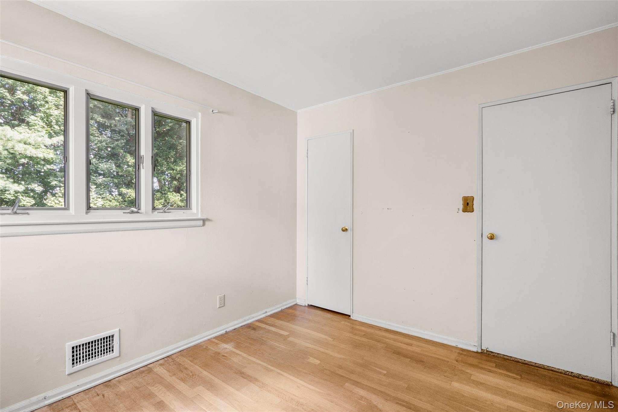 Single Family Rita Drive Westchester County, NY 10567, MLS-1037370-10