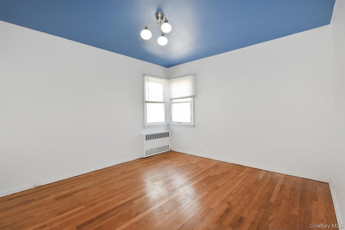 Single Family Winchester Boulevard Queens, NY 11427, MLS-1037371-10