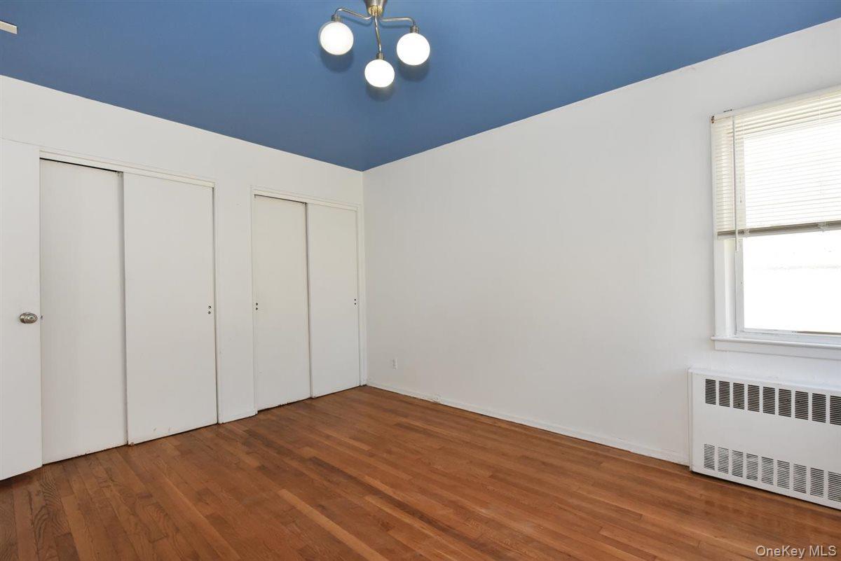 Single Family Winchester Boulevard Queens, NY 11427, MLS-1037371-11