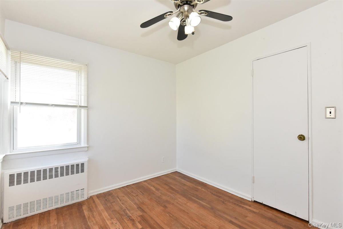 Single Family Winchester Boulevard Queens, NY 11427, MLS-1037371-13