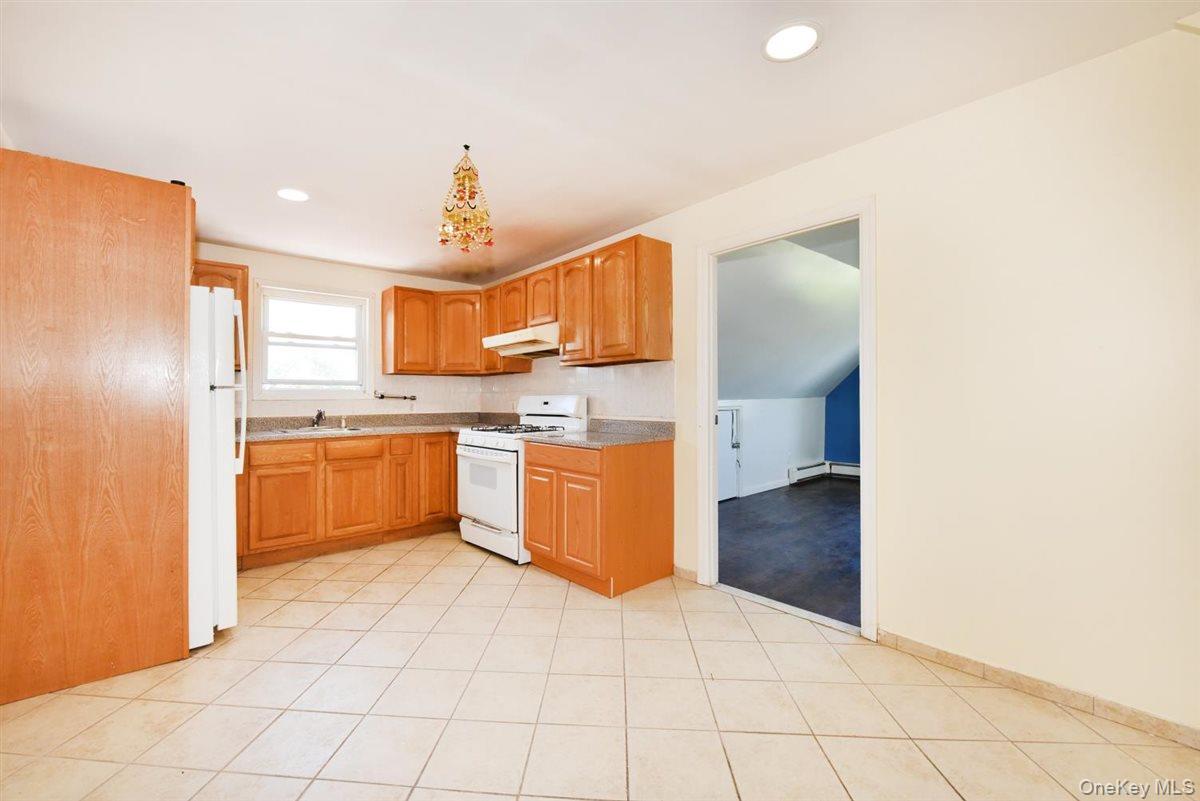 Single Family Winchester Boulevard Queens, NY 11427, MLS-1037371-15