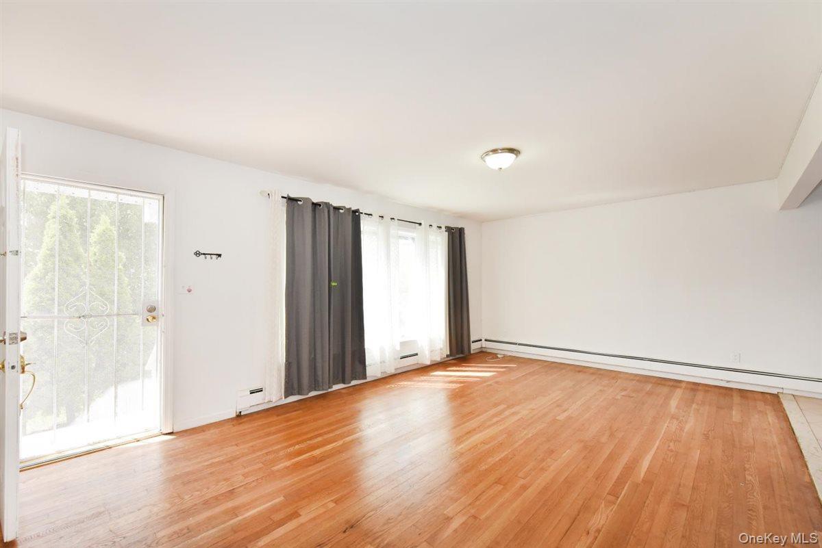 Single Family Winchester Boulevard Queens, NY 11427, MLS-1037371-2
