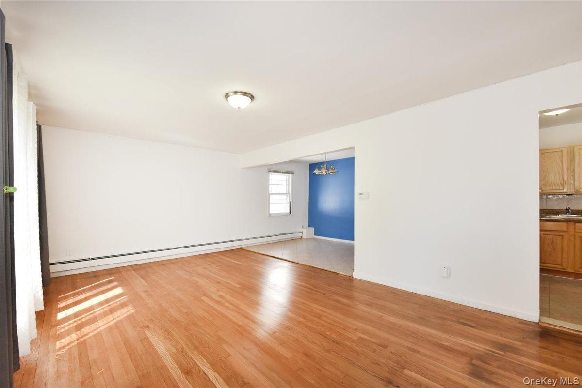 Single Family Winchester Boulevard Queens, NY 11427, MLS-1037371-3
