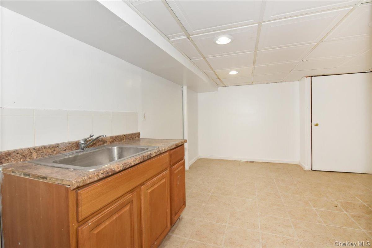 Single Family Winchester Boulevard Queens, NY 11427, MLS-1037371-30