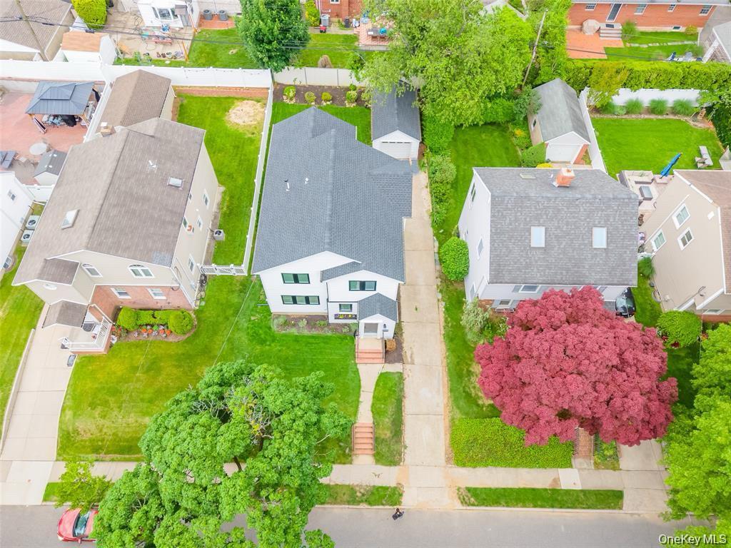 Single Family Moore Street Nassau County, NY 11040, MLS-1037390-32