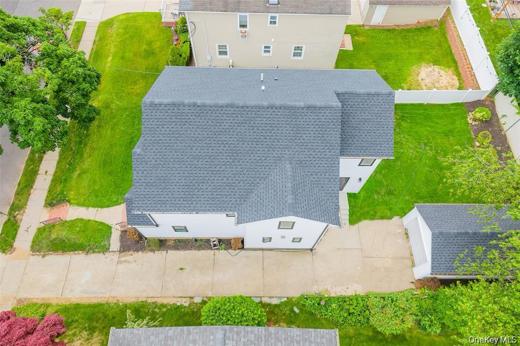 Single Family Moore Street Nassau County, NY 11040, MLS-1037390-36