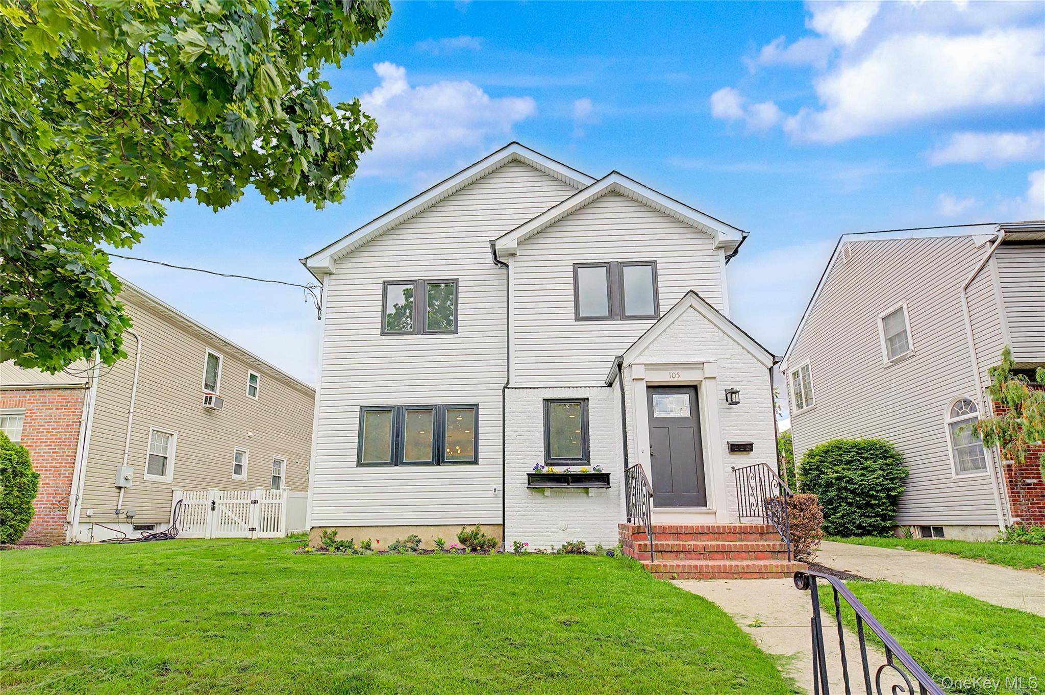 Single Family Moore Street Nassau County, NY 11040, MLS-1037390-6