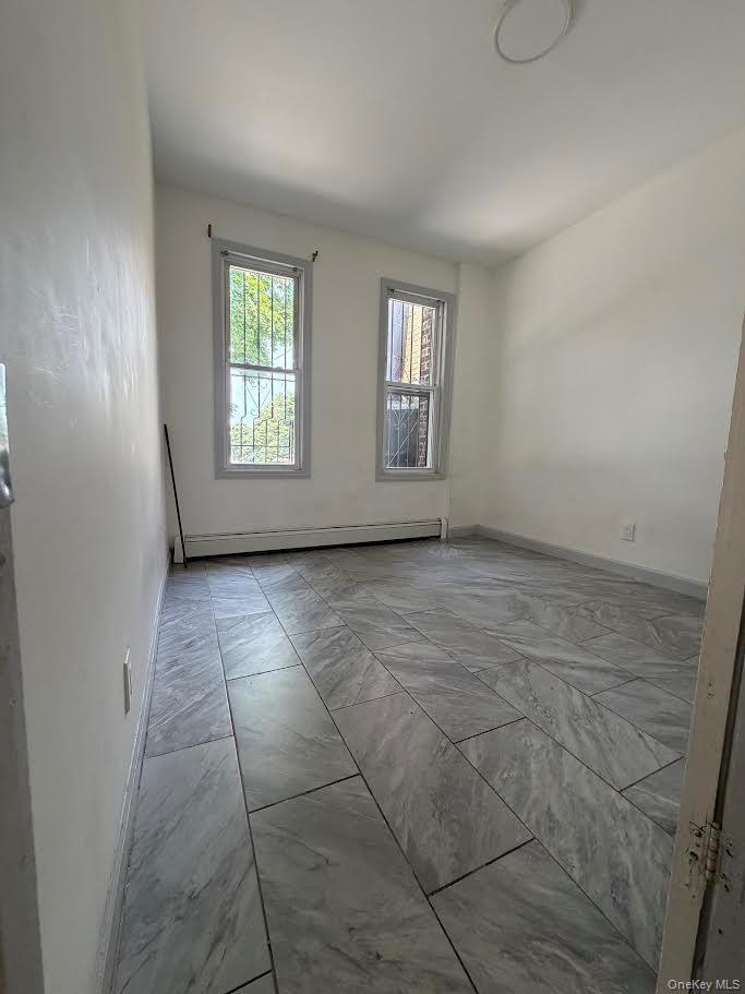 Apartment Jamaica  Queens, NY 11428, MLS-1037414-4