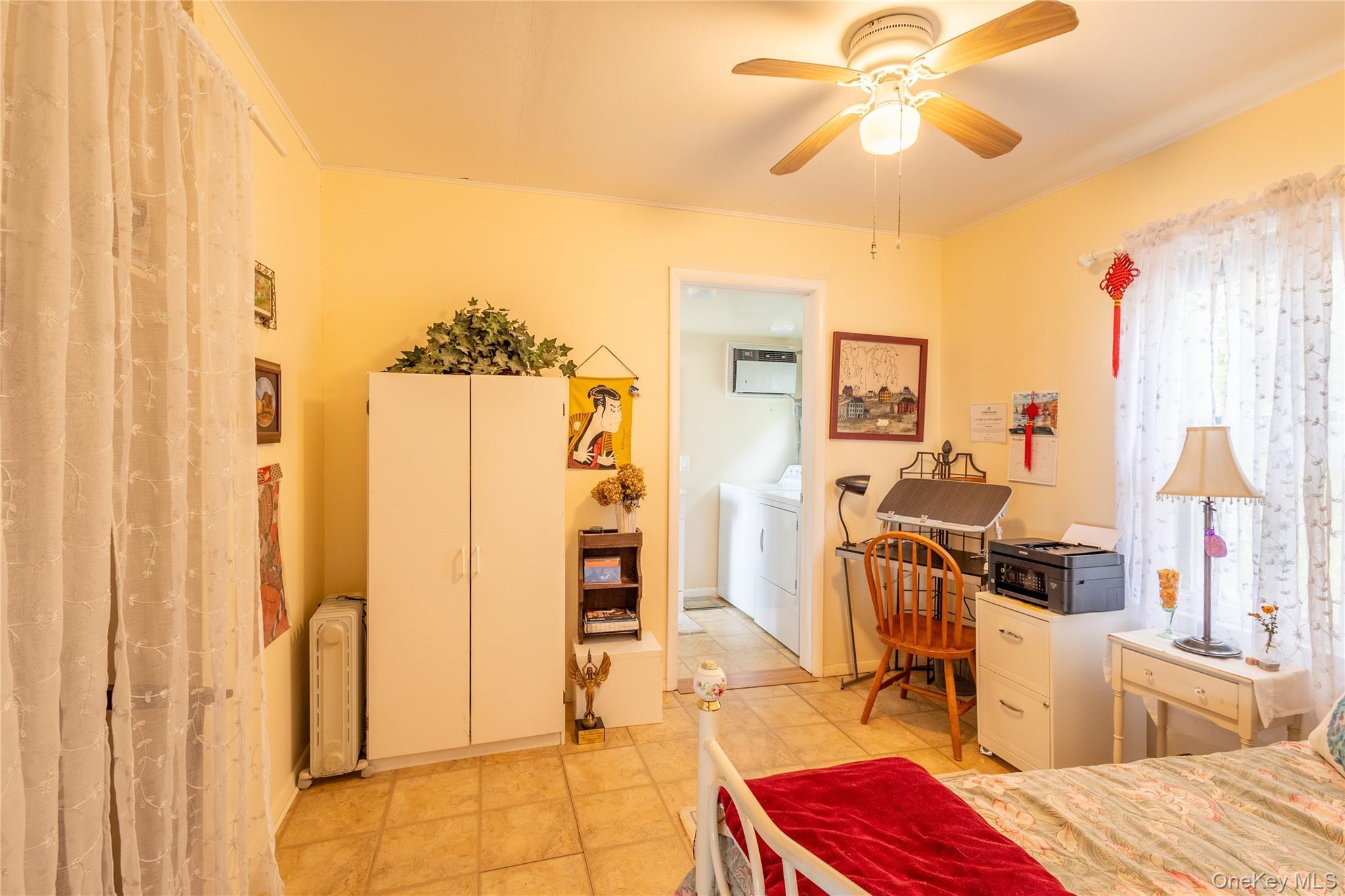 Single Family Acorn Path Suffolk County, NY 11933, MLS-1037418-20
