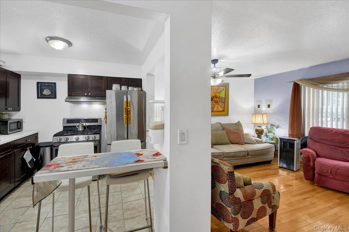 Single Family Cicero Avenue Bronx, NY 10473, MLS-1037430-27