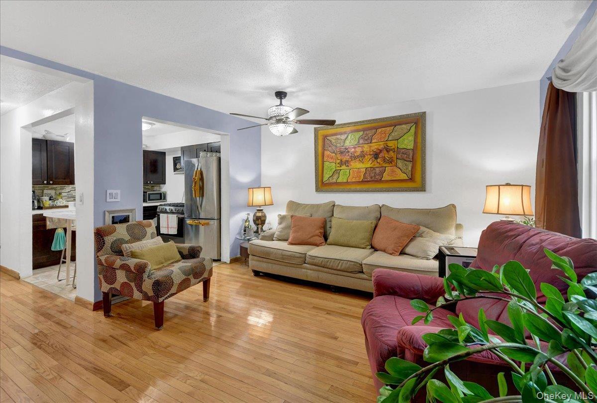 Single Family Cicero Avenue Bronx, NY 10473, MLS-1037430-31