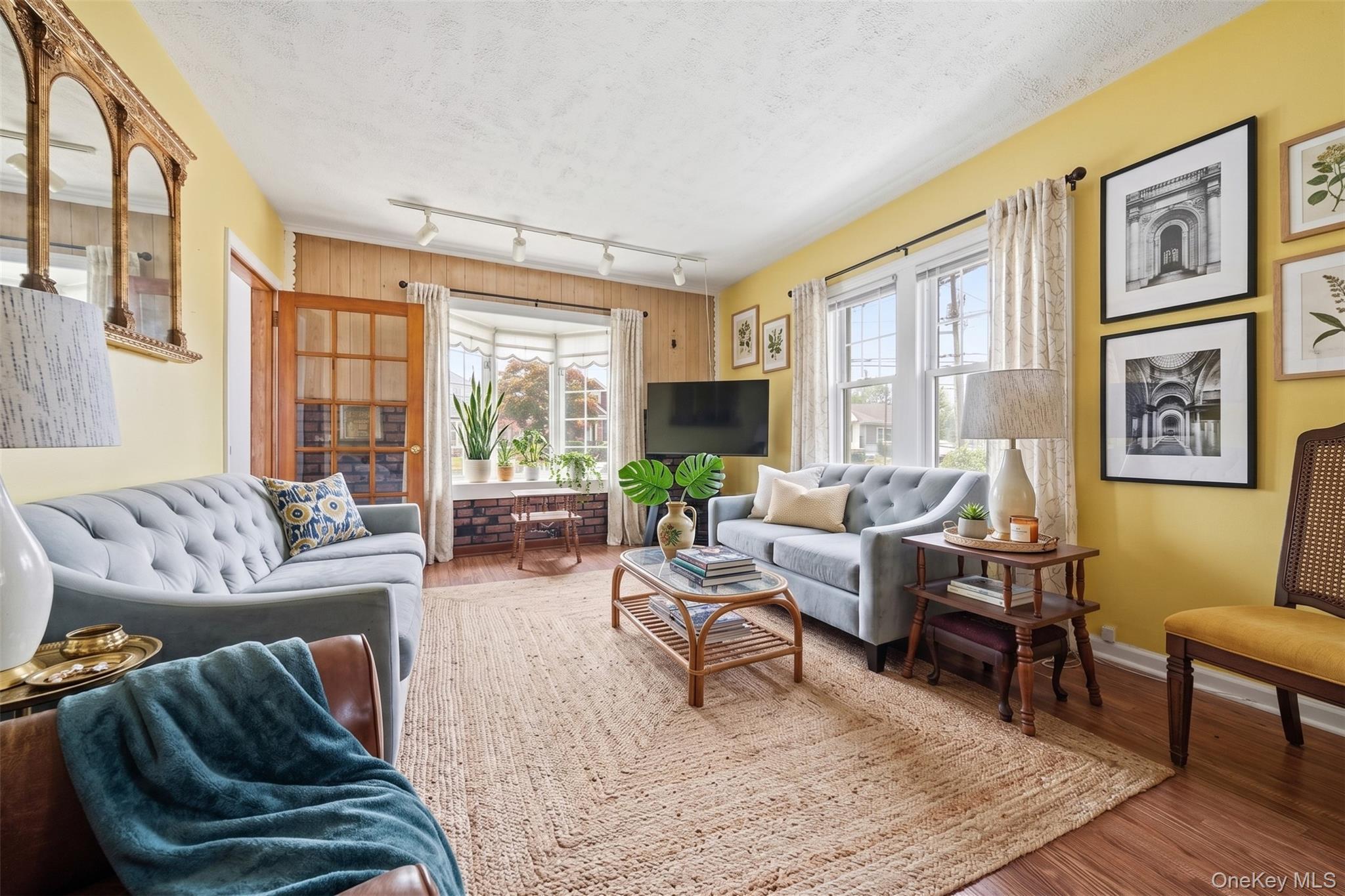 Single Family Saratoga Street Nassau County, NY 11572, MLS-1037439-4
