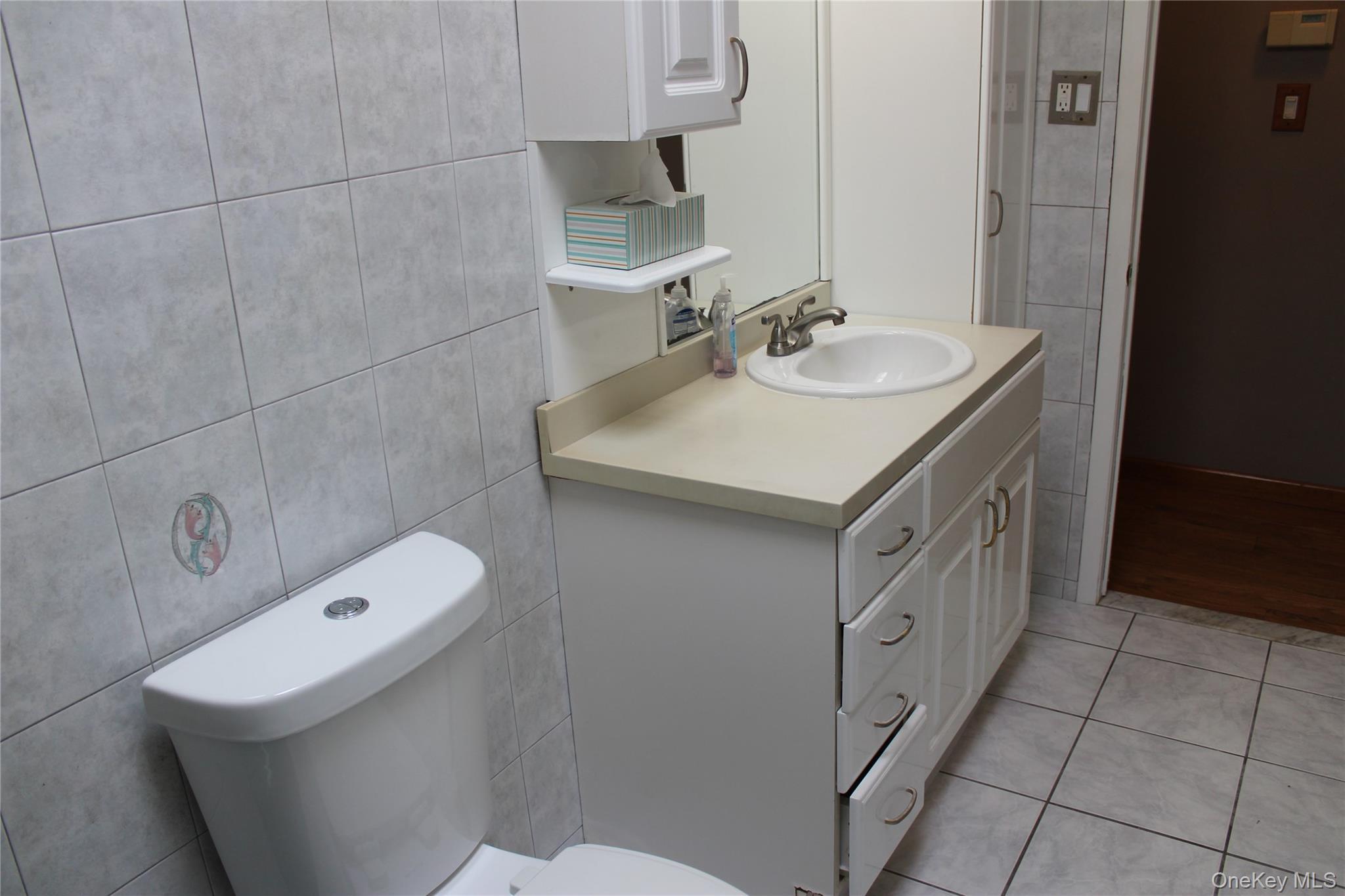 Single Family Lombardy Drive Suffolk County, NY 11967, MLS-1037450-10