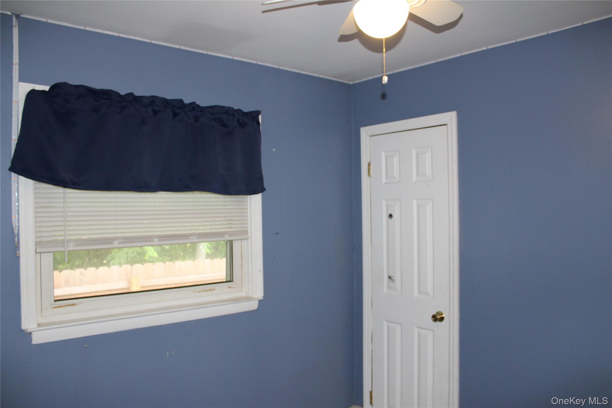 Single Family Lombardy Drive Suffolk County, NY 11967, MLS-1037450-12