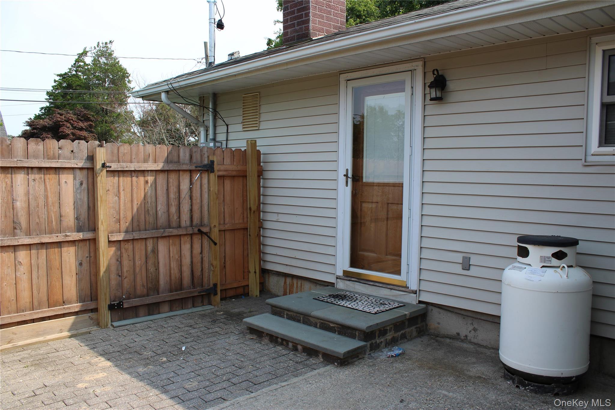 Single Family Lombardy Drive Suffolk County, NY 11967, MLS-1037450-19