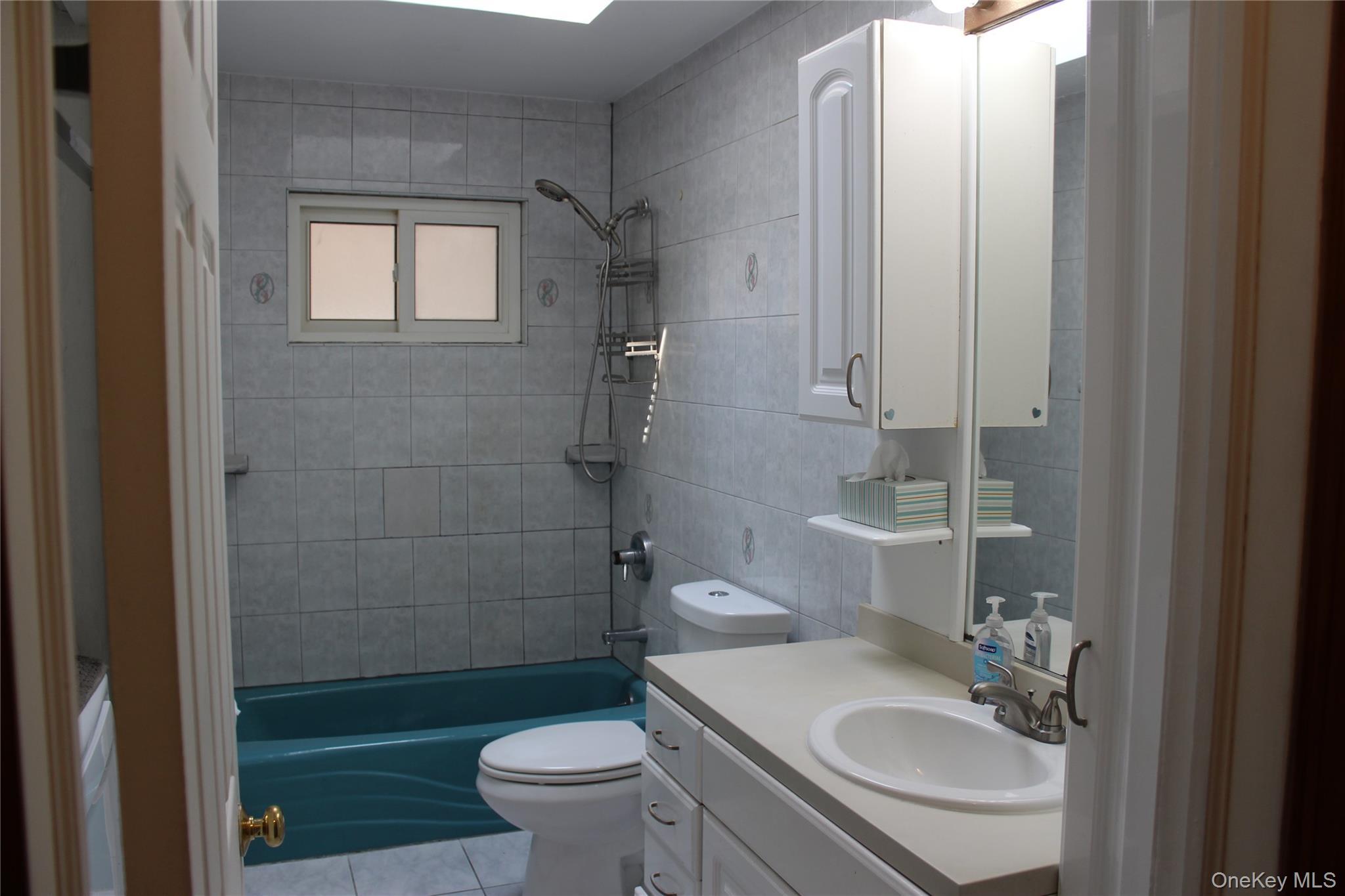 Single Family Lombardy Drive Suffolk County, NY 11967, MLS-1037450-9