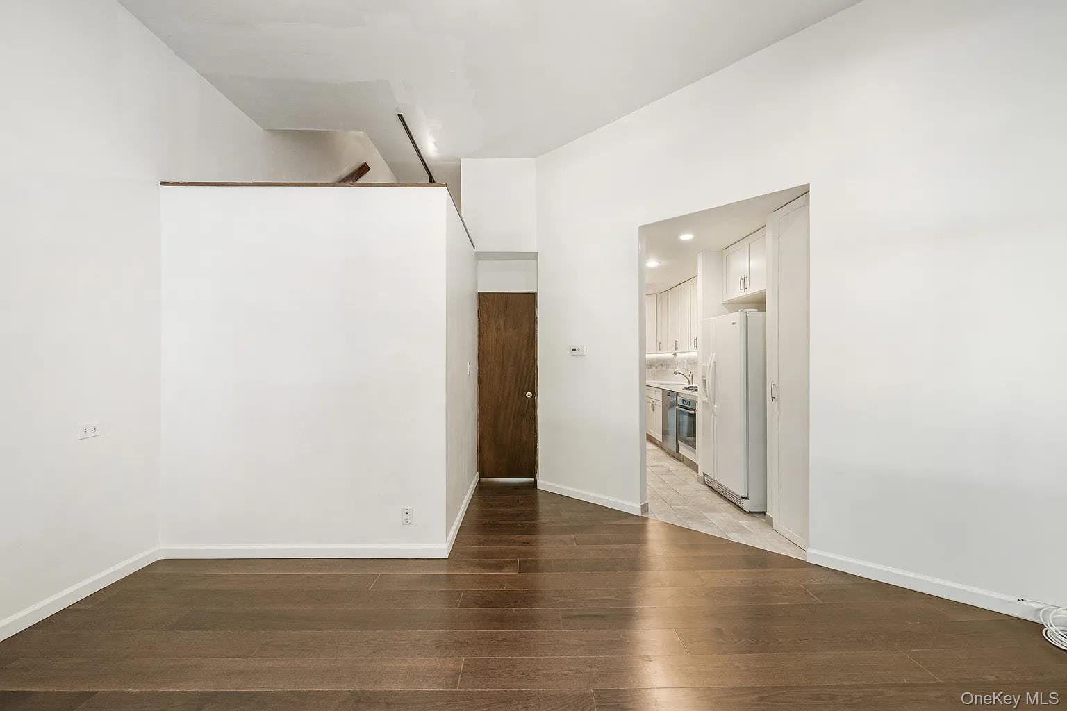 Apartment E 50th St Manhattan, NY 10022, MLS-1037455-15