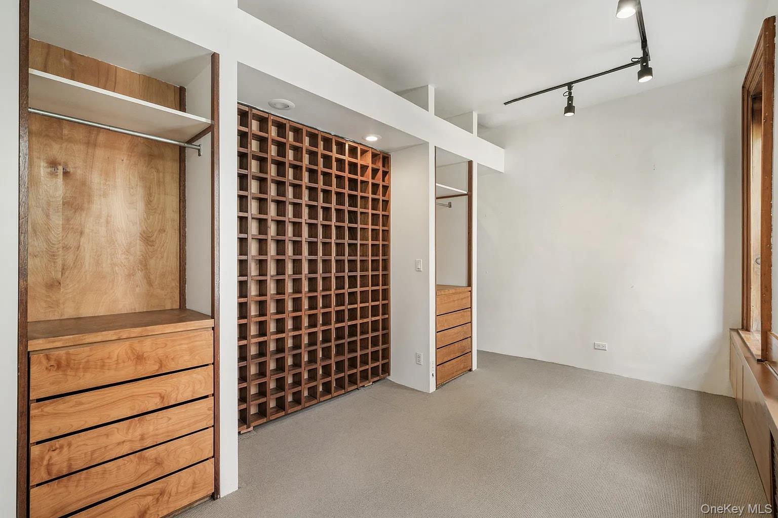 Apartment E 50th St Manhattan, NY 10022, MLS-1037455-16