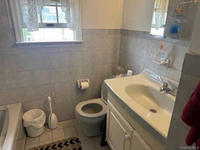 Single Family Ferris Road  Nassau County, NY 11783, MLS-1037456-7