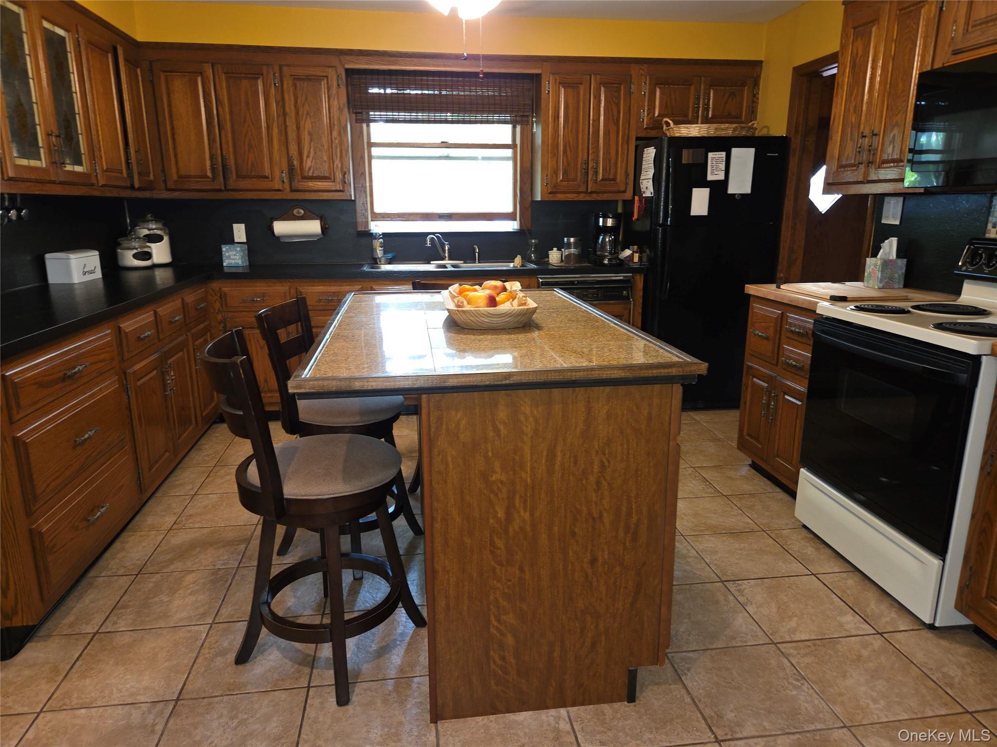Single Family Elmwood Avenue Suffolk County, NY 11784, MLS-1037464-18