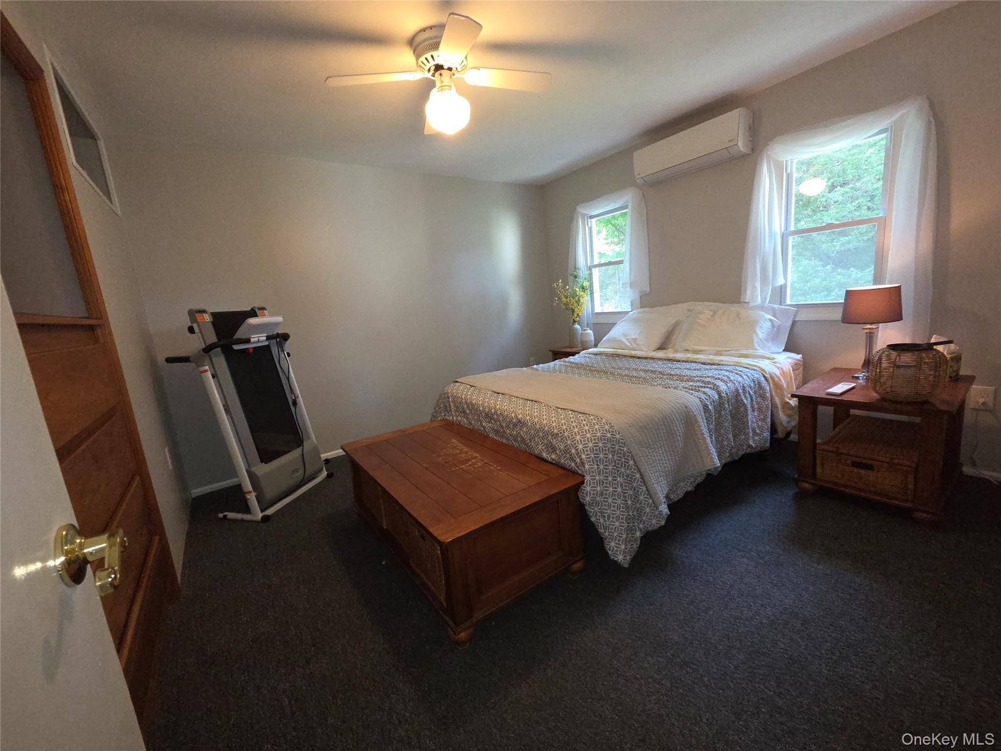 Single Family Elmwood Avenue Suffolk County, NY 11784, MLS-1037464-28