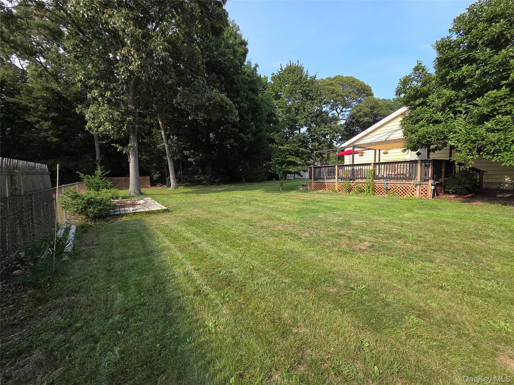 Single Family Elmwood Avenue Suffolk County, NY 11784, MLS-1037464-39