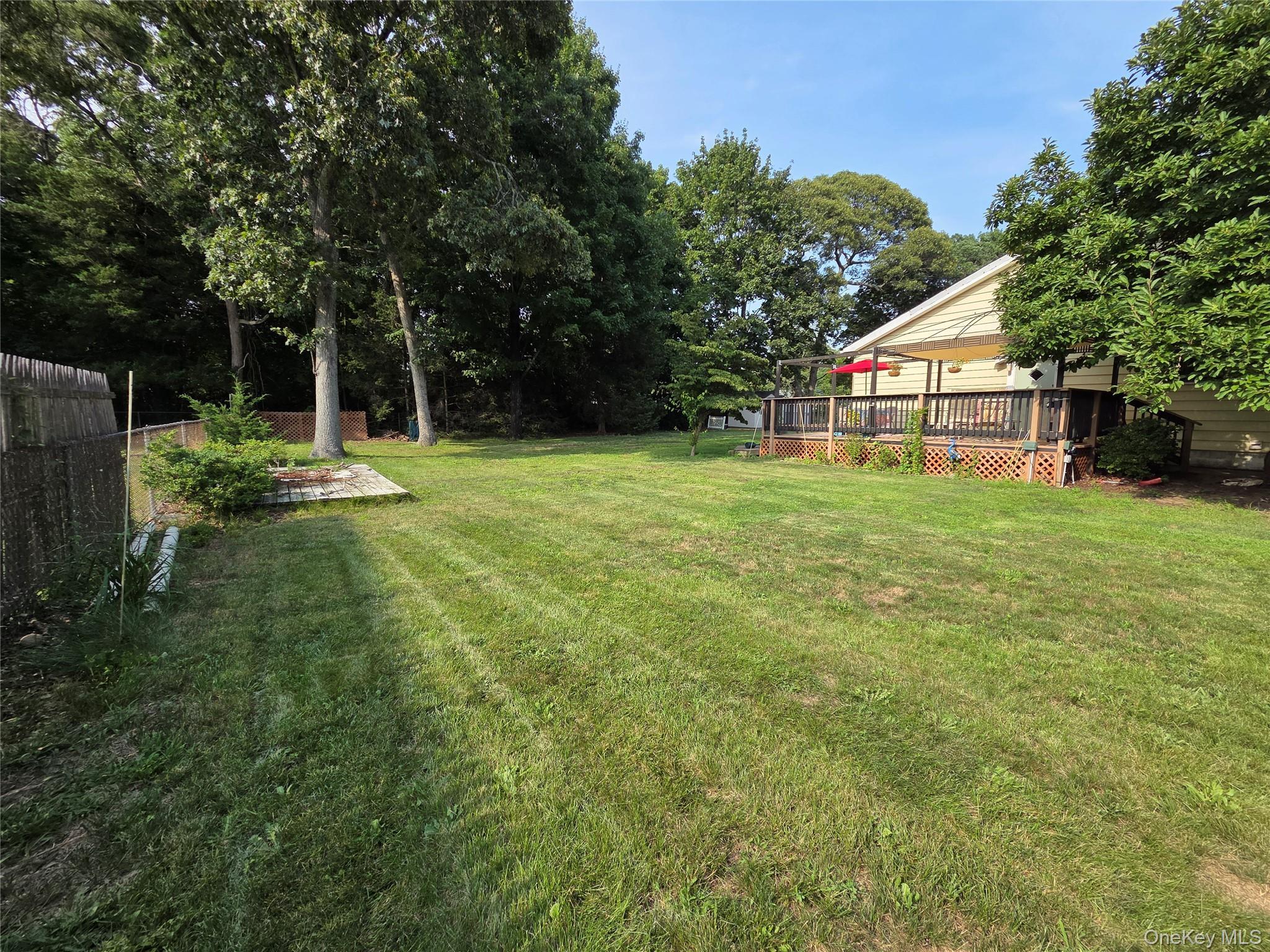 Single Family Elmwood Avenue Suffolk County, NY 11784, MLS-1037464-40