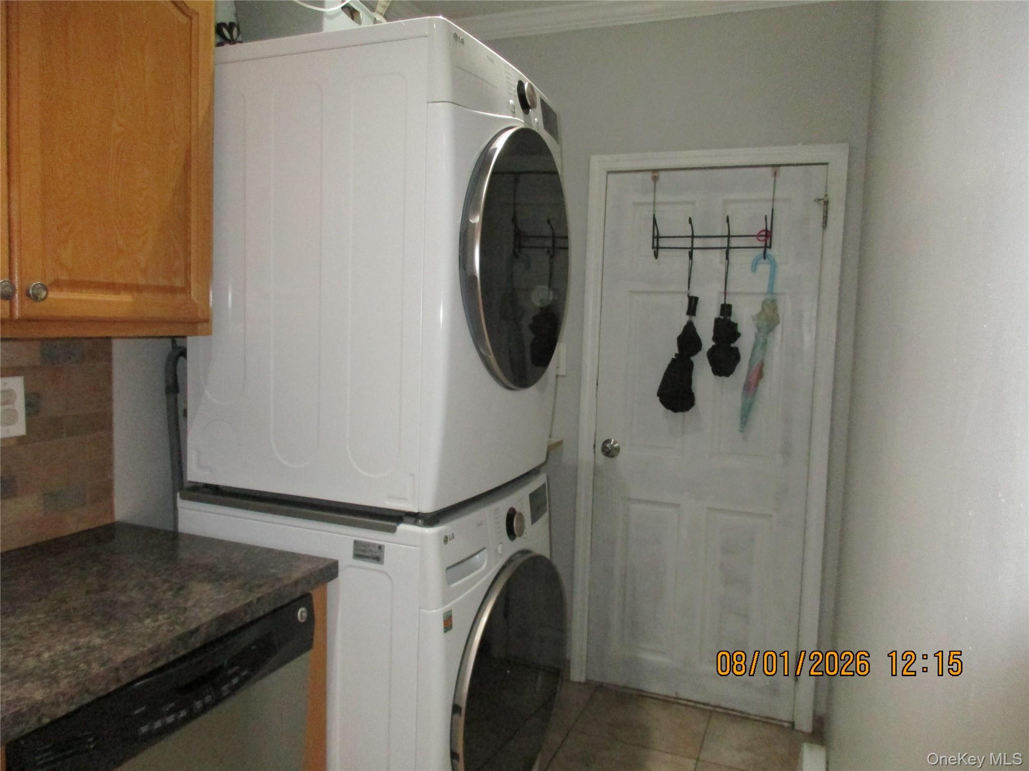 Single Family 79th Street  Queens, NY 11379, MLS-1037472-7