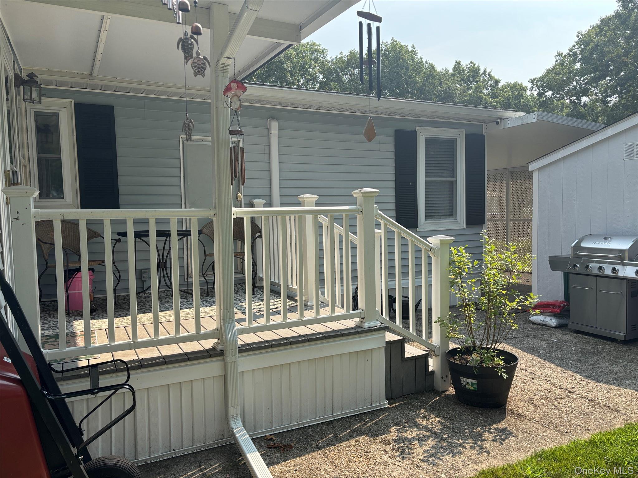 Single Family Old Country Road Suffolk County, NY 11901, MLS-1037492-8