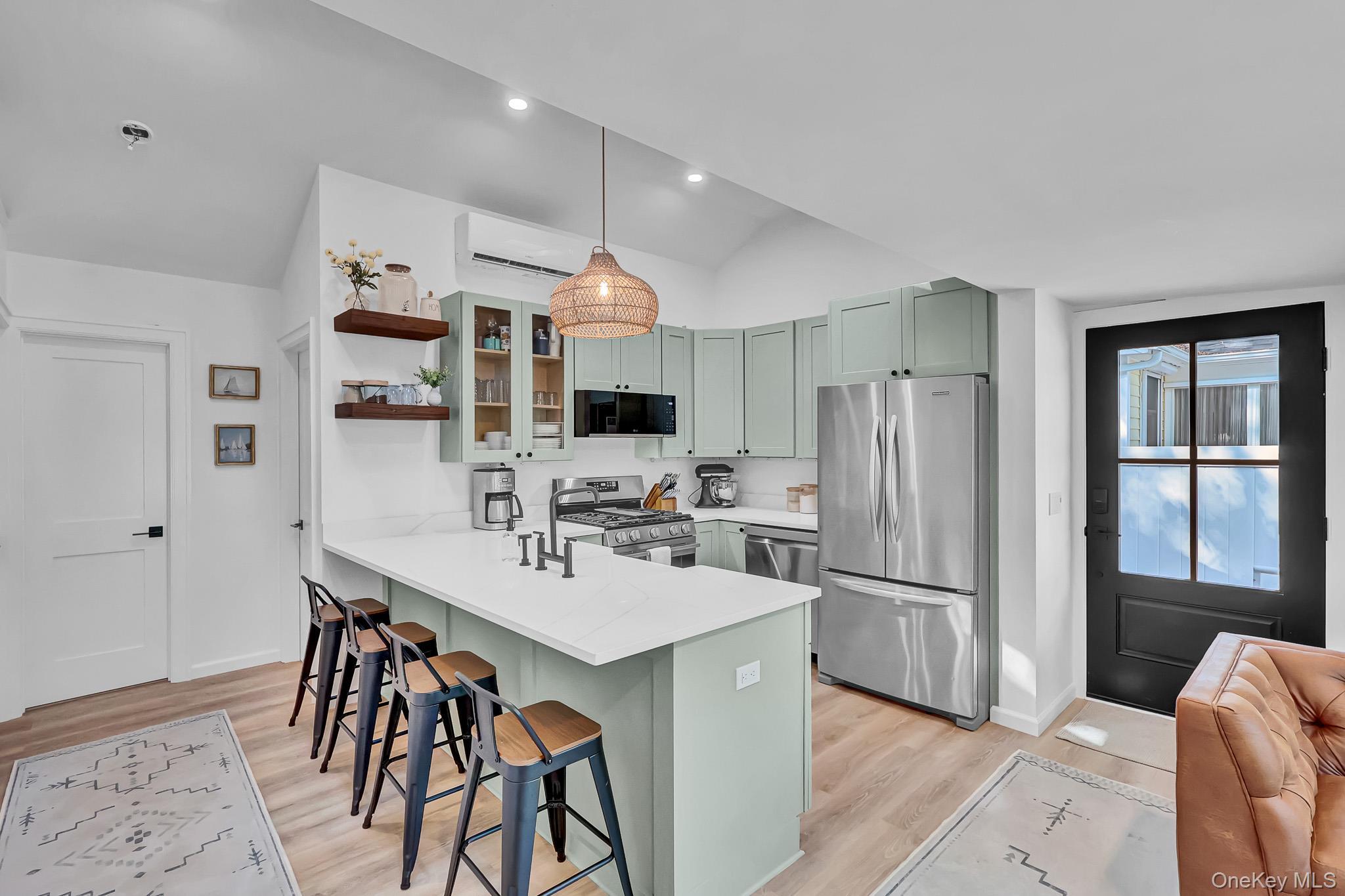 Single Family Cottage Road Suffolk County, NY 11933, MLS-1037498-12