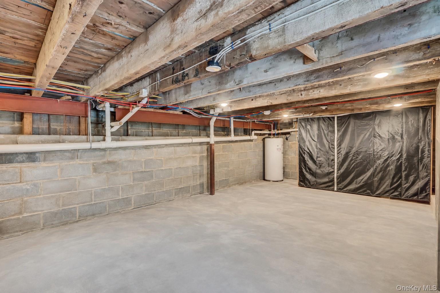 Single Family Cottage Road Suffolk County, NY 11933, MLS-1037498-22