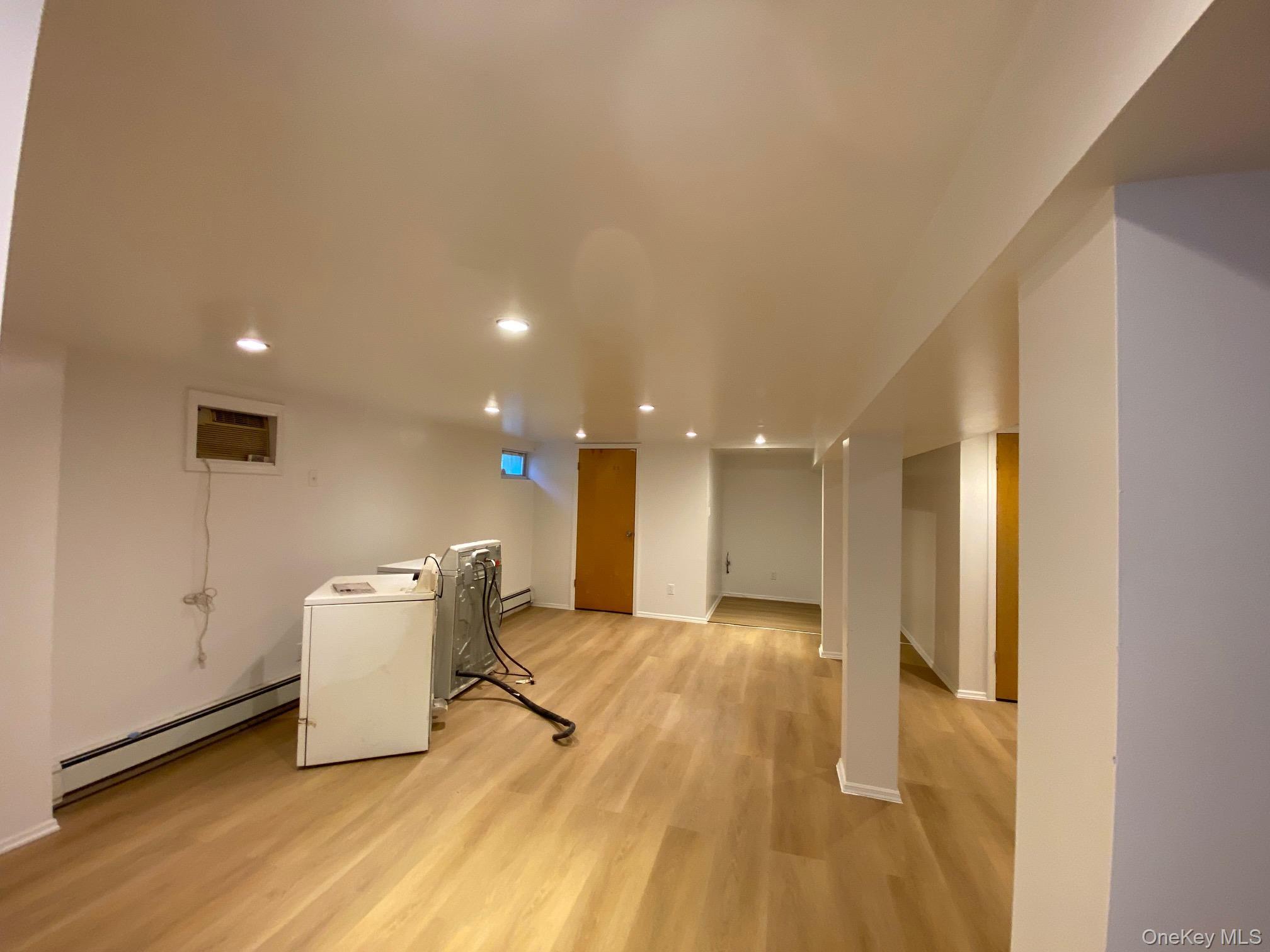Single Family 86th Avenue Queens, NY 11426, MLS-1037513-13