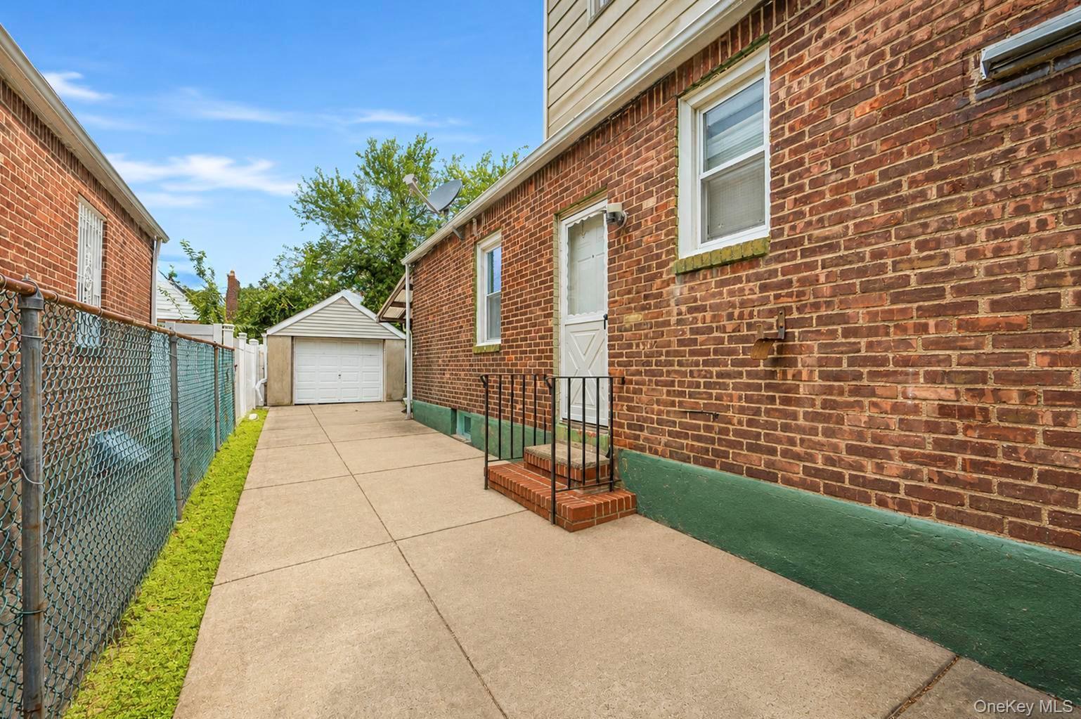 Single Family 224th Street  Queens, NY 11411, MLS-1037528-24