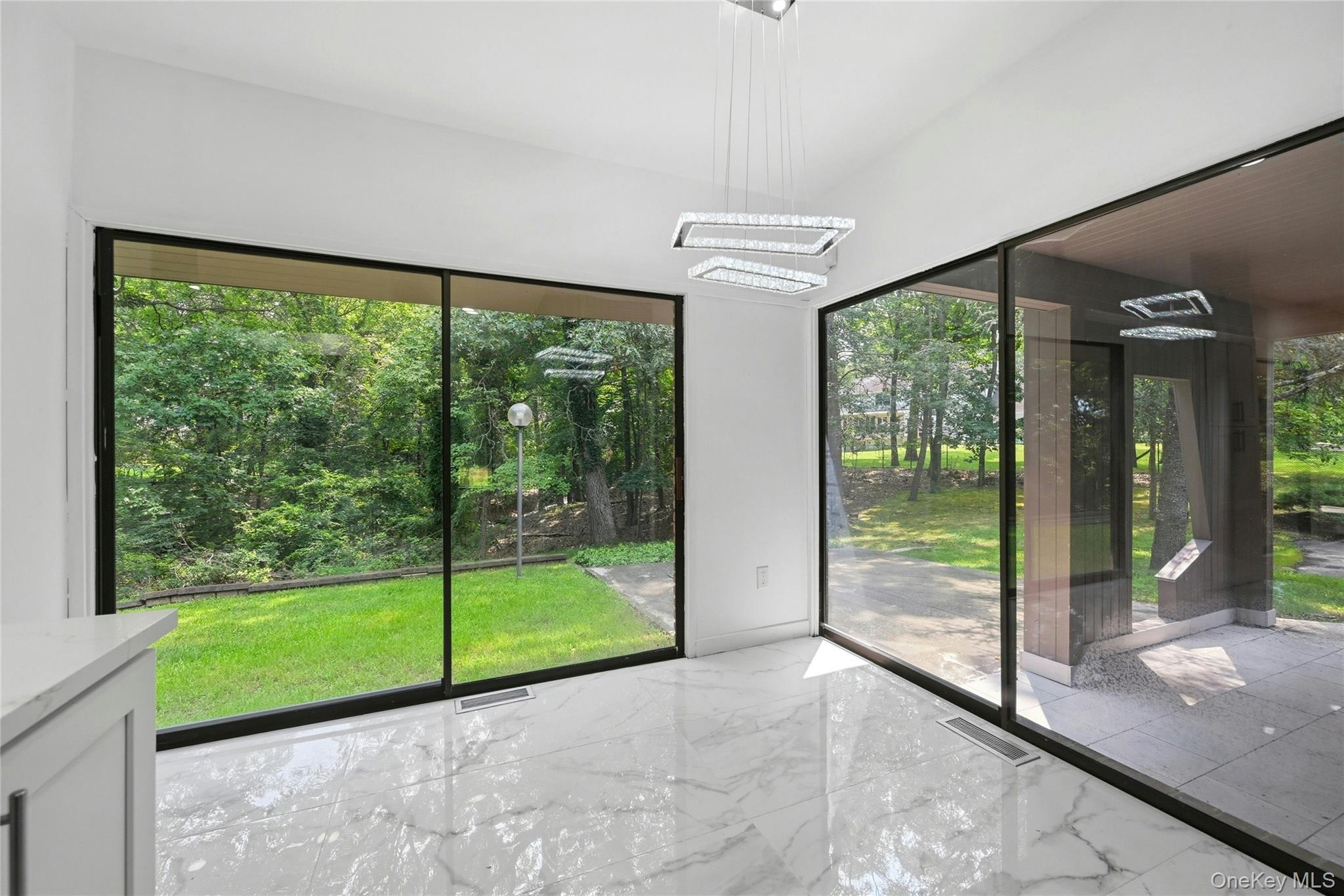 Single Family Lost Meadow Suffolk County, NY 11777, MLS-1037541-16