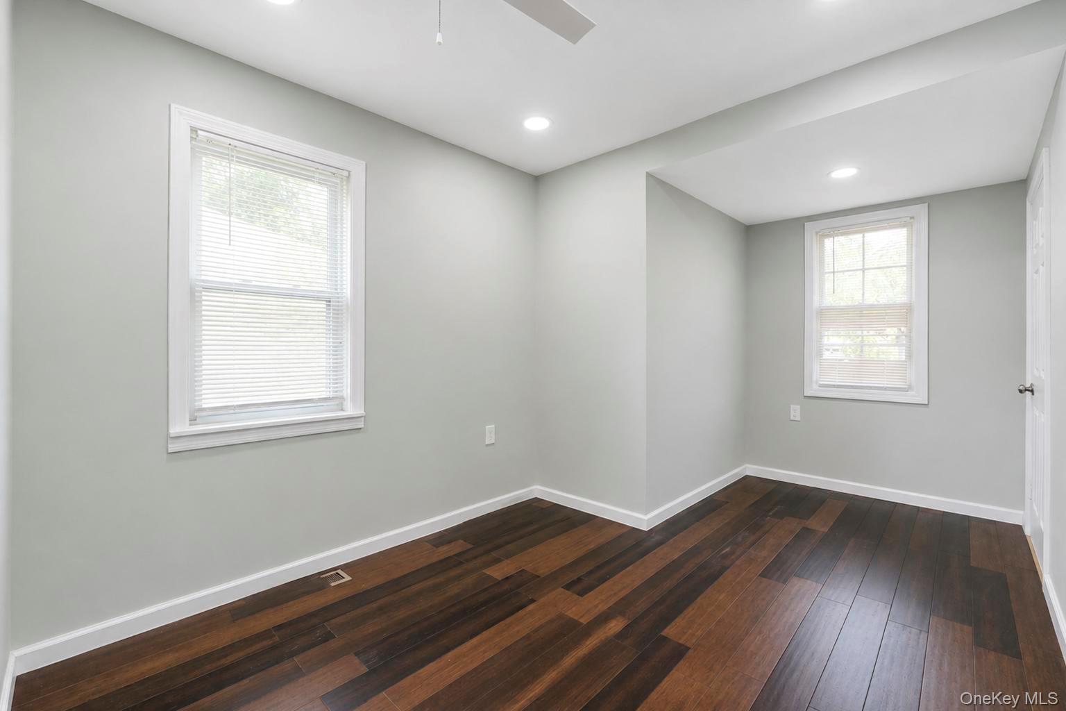 Single Family Michigan Street  Suffolk County, NY 11779, MLS-1037545-12