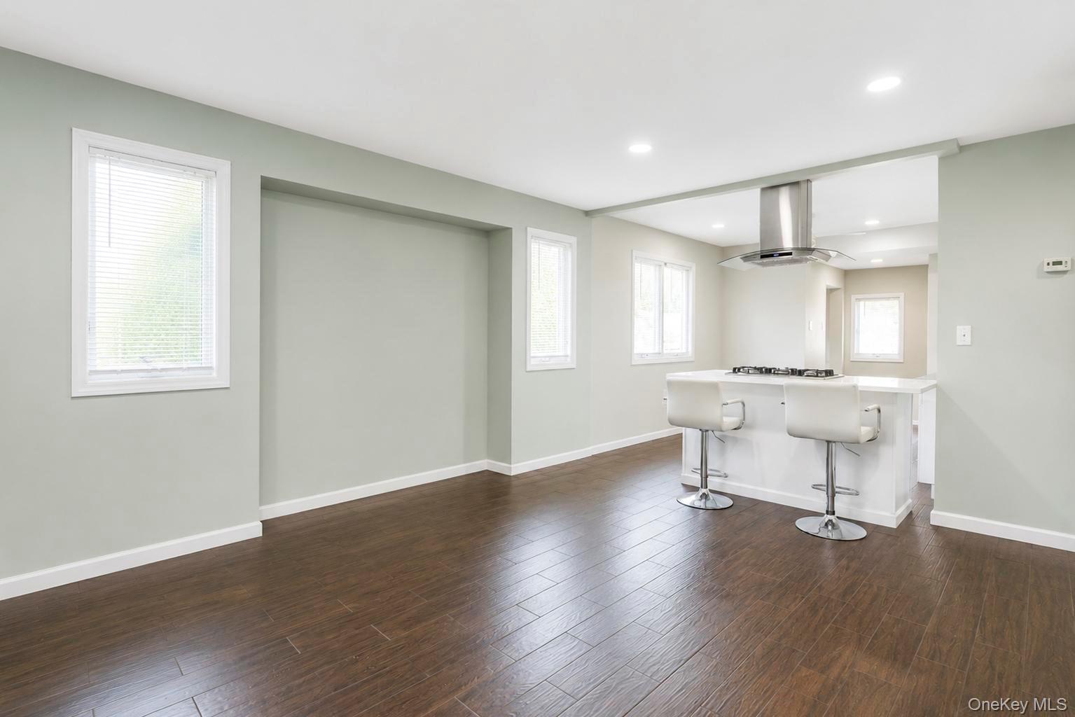 Single Family Michigan Street  Suffolk County, NY 11779, MLS-1037545-6