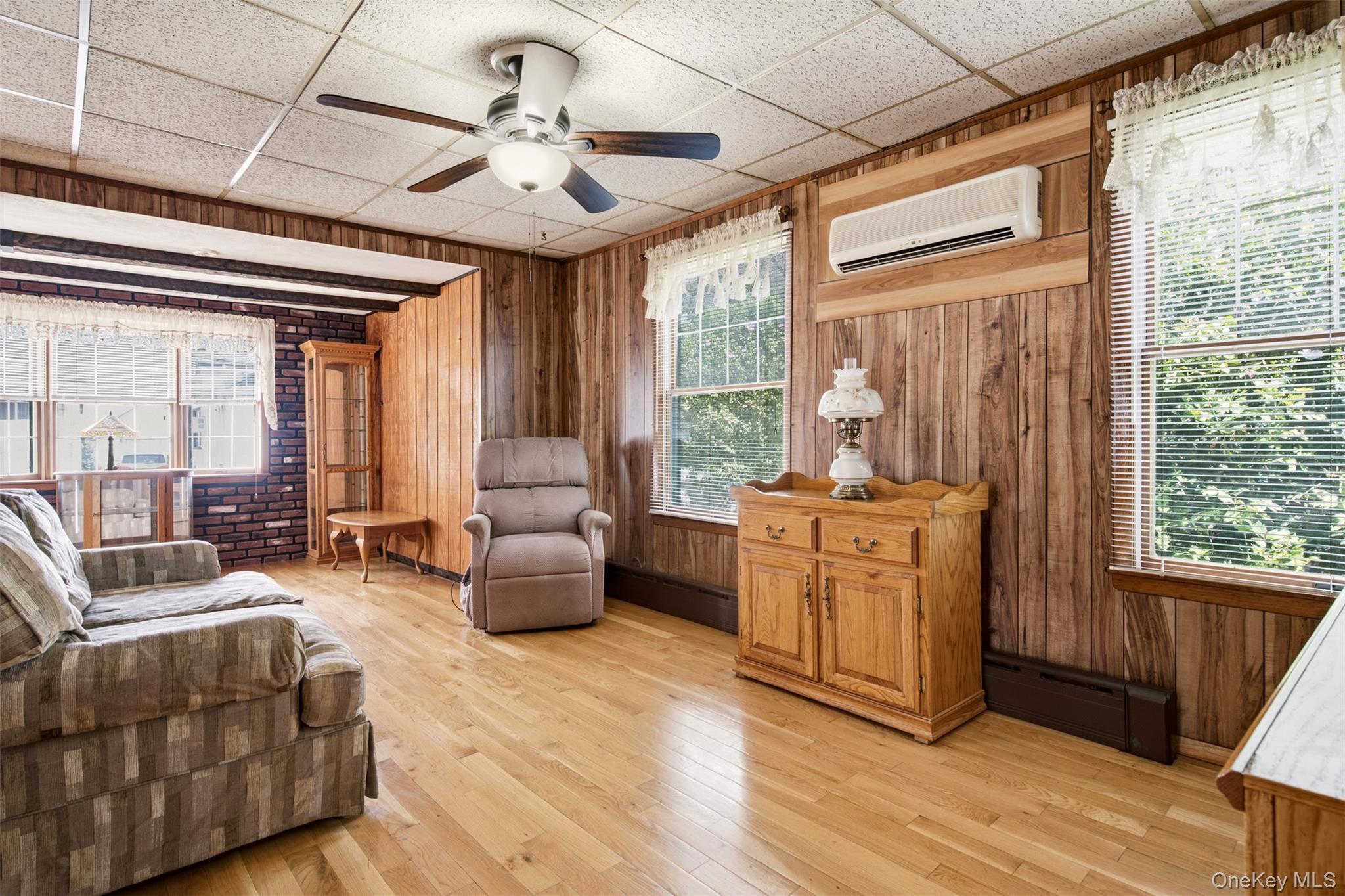 Single Family Scimitar Avenue  Nassau County, NY 11003, MLS-1037549-6