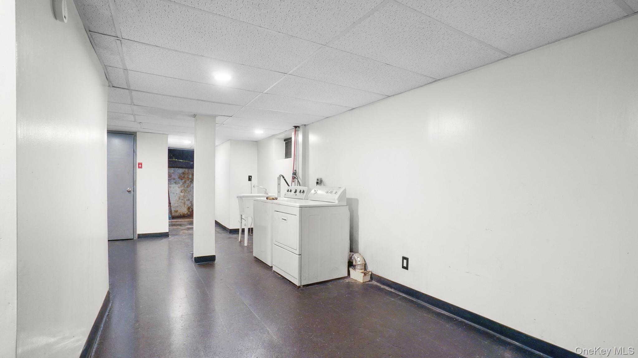 Single Family 170th Street Queens, NY 11434, MLS-1037553-16